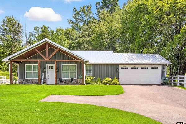 4.89 Acres of Land with Home for Sale in Winona, Texas