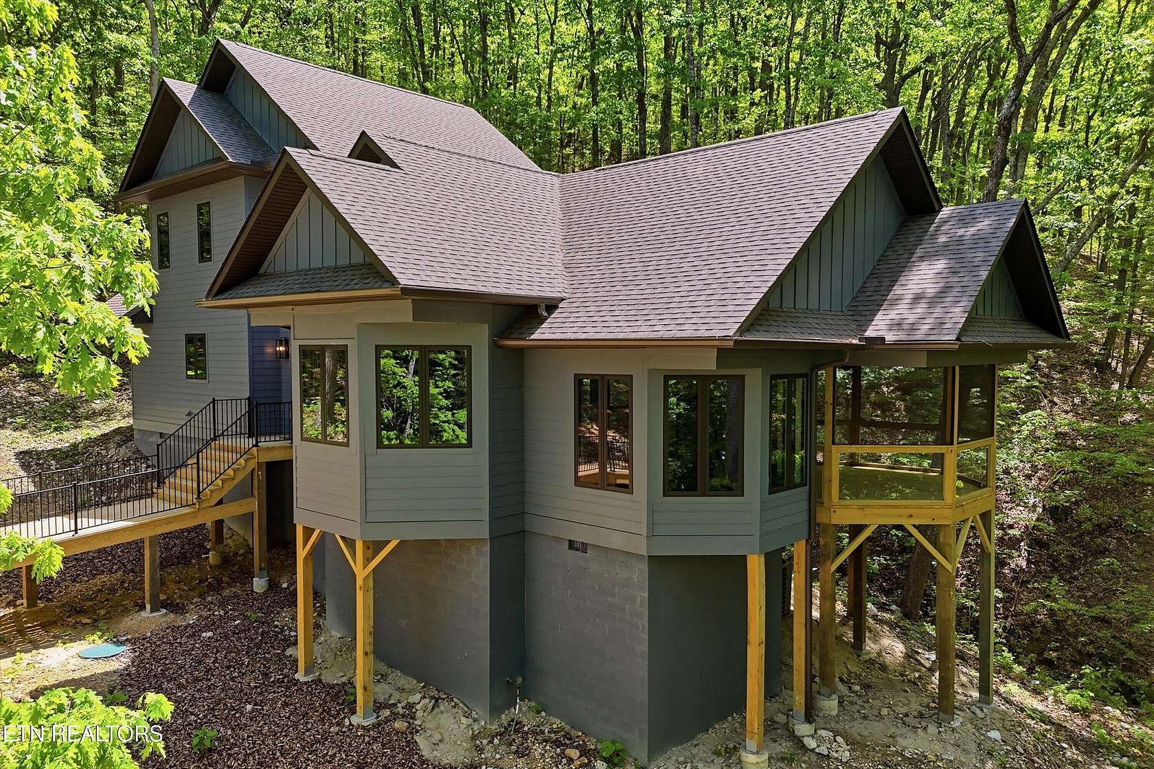 6 Acres of Land with Home for Sale in Maryville, Tennessee