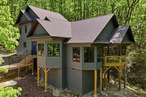 6 Acres of Land with Home for Sale in Maryville, Tennessee