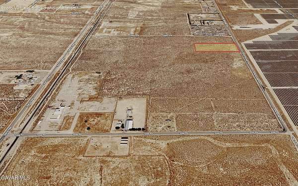 4.77 Acres of Commercial Land for Sale in Mojave, California