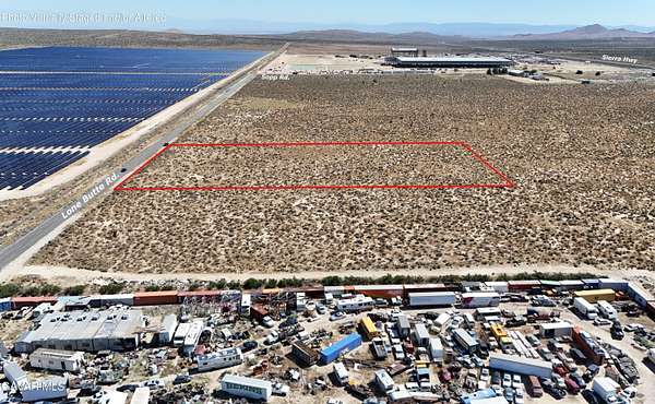 4.77 Acres of Commercial Land for Sale in Mojave, California