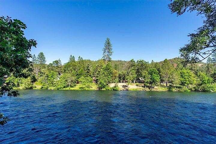 0.28 Acres of Residential Land for Sale in Shady Cove, Oregon