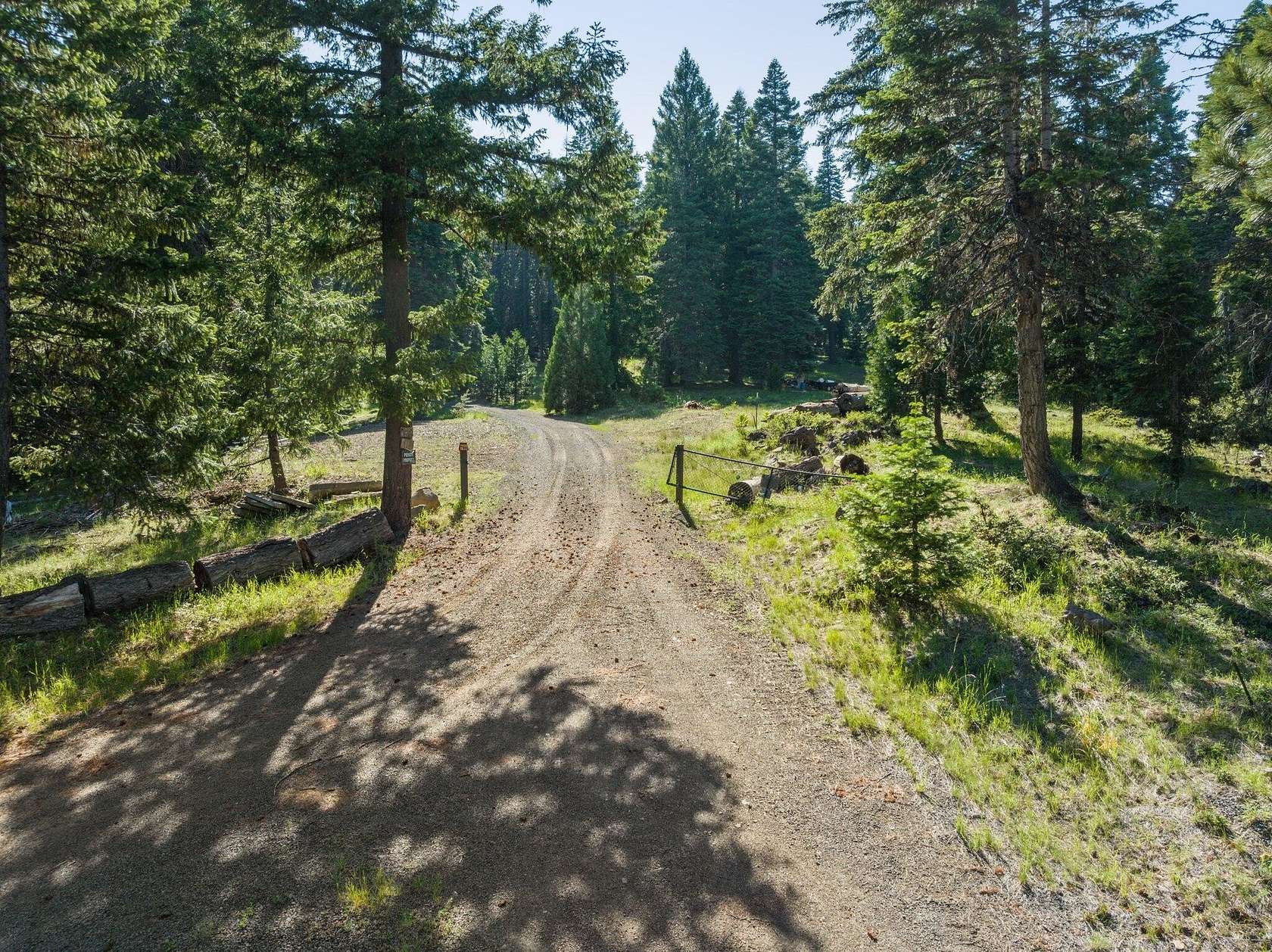 5.6 Acres of Residential Land for Sale in Ashland, Oregon