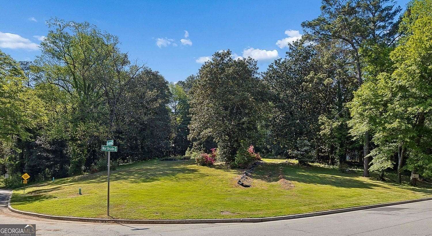 2.39 Acres of Residential Land for Sale in Atlanta, Georgia