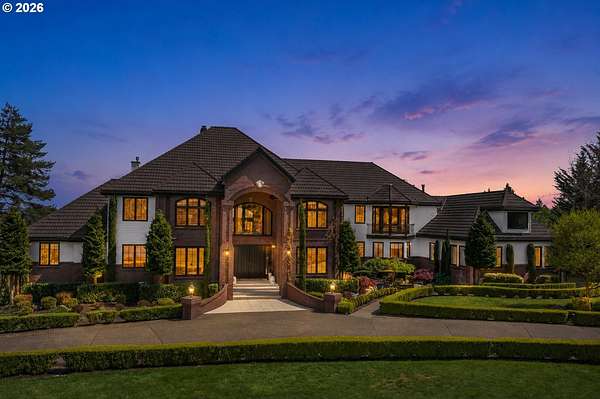 2.35 Acres of Land with Home for Sale in West Linn, Oregon
