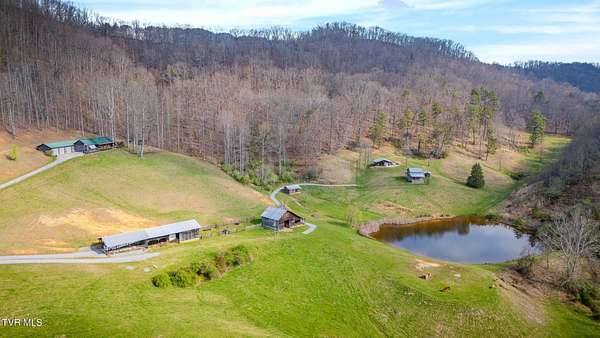 112 Acres of Land with Home for Sale in Gate City, Virginia