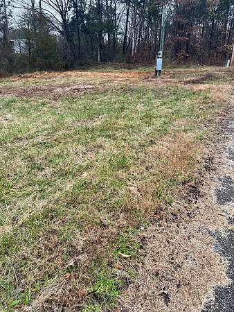 1.38 Acres of Residential Land for Sale in Big Sandy, Tennessee