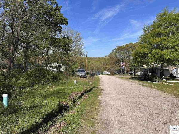 1.8 Acres of Residential Land for Sale in Warsaw, Missouri