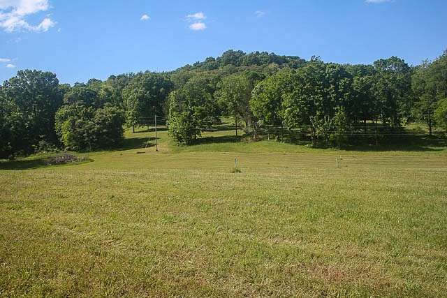 5 Acres of Residential Land for Sale in Thompson's Station, Tennessee