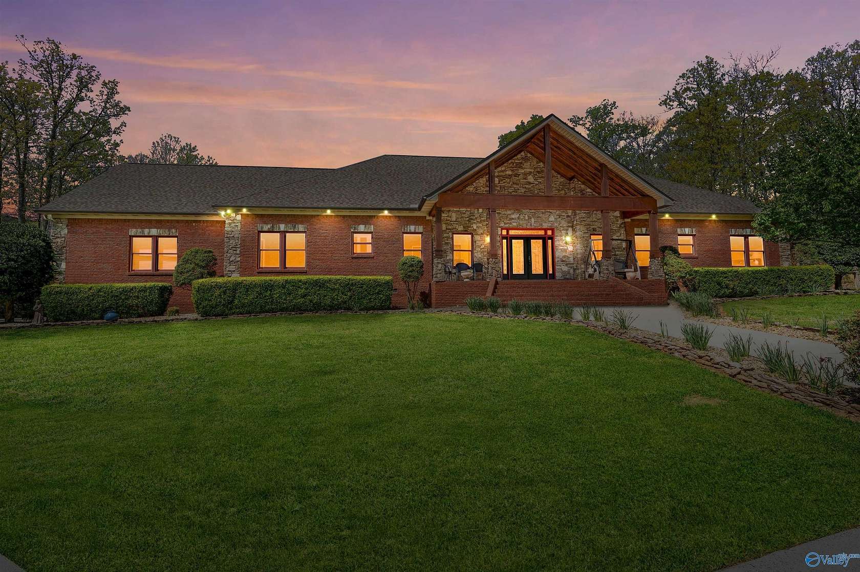 13 Acres of Recreational Land with Home for Sale in Gurley, Alabama