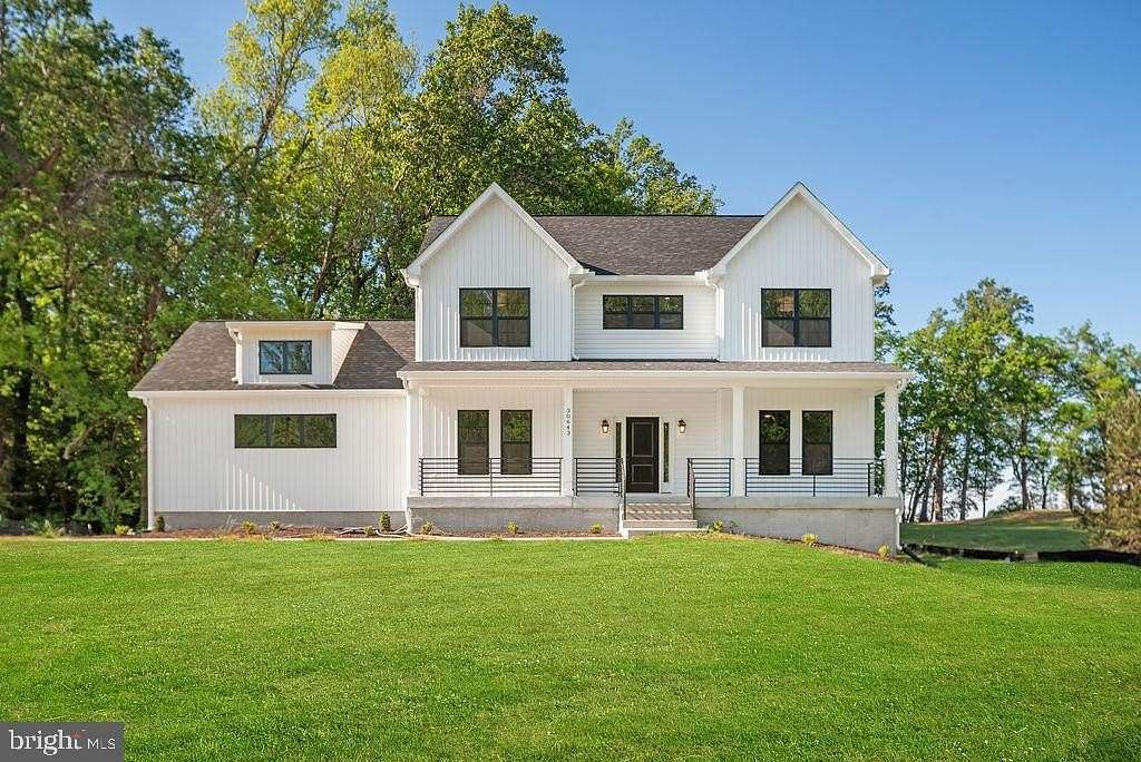 2.24 Acres of Land with Home for Sale in Port Royal, Virginia