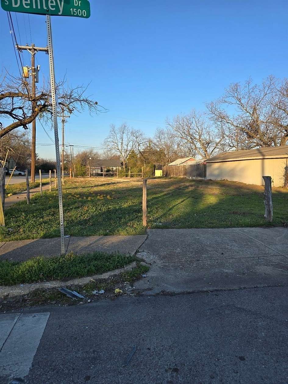 0.18 Acres of Mixed-Use Land for Sale in Dallas, Texas