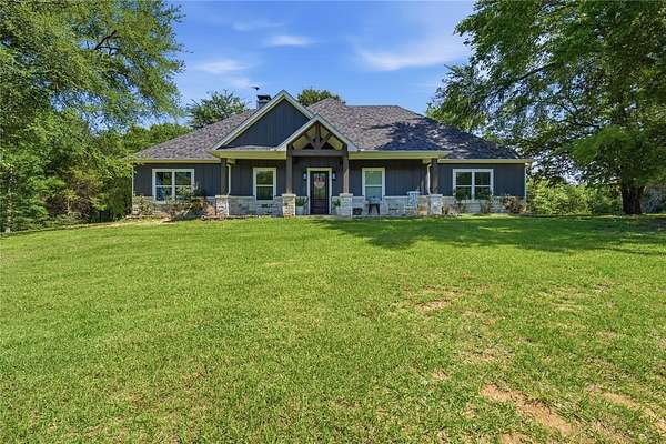25.5 Acres of Recreational Land with Home for Sale in Athens, Texas