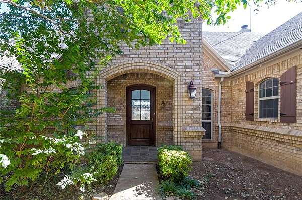2 Acres of Land with Home for Sale in Bowie, Texas