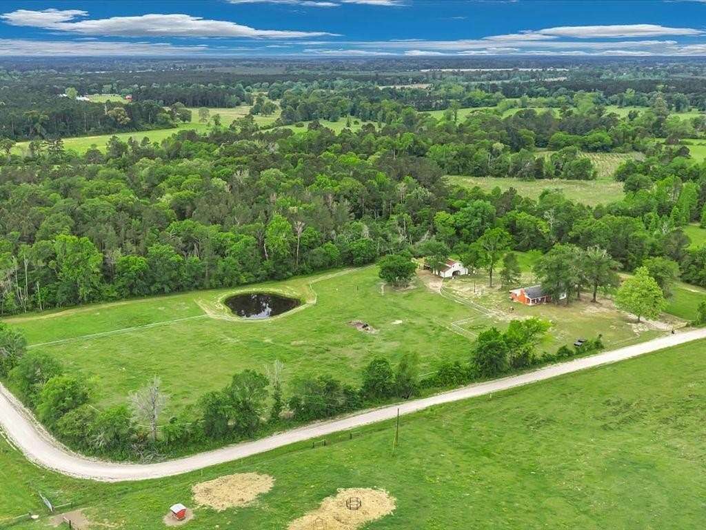 10.6 Acres of Land with Home for Sale in Kennard, Texas