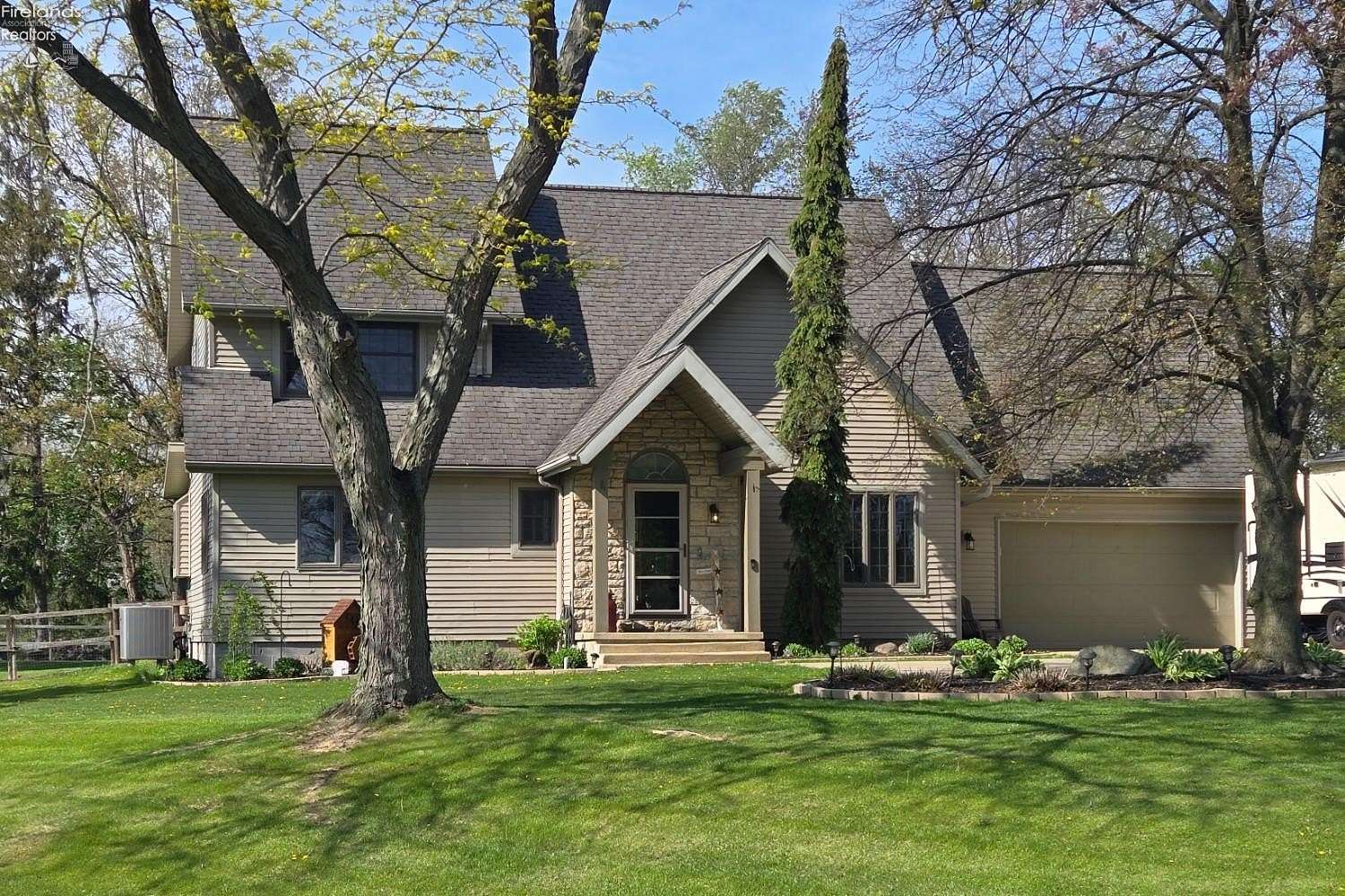 2 Acres of Land with Home for Sale in Huron, Ohio