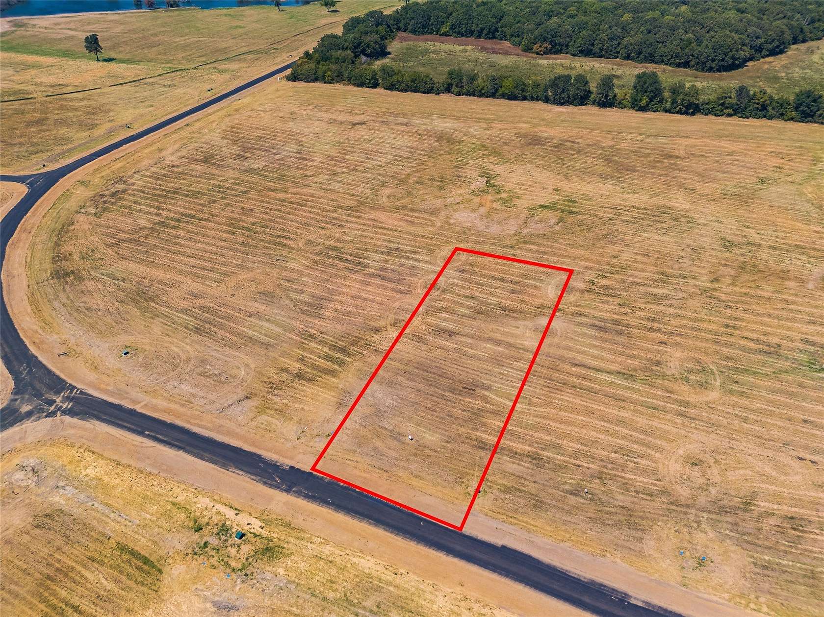 1 Acre of Residential Land for Sale in Honey Grove, Texas