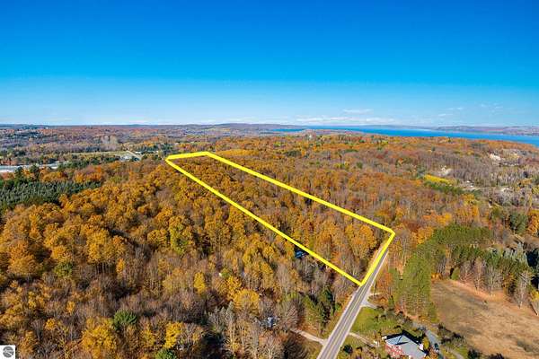 3.77 Acres of Residential Land for Sale in Benzonia, Michigan