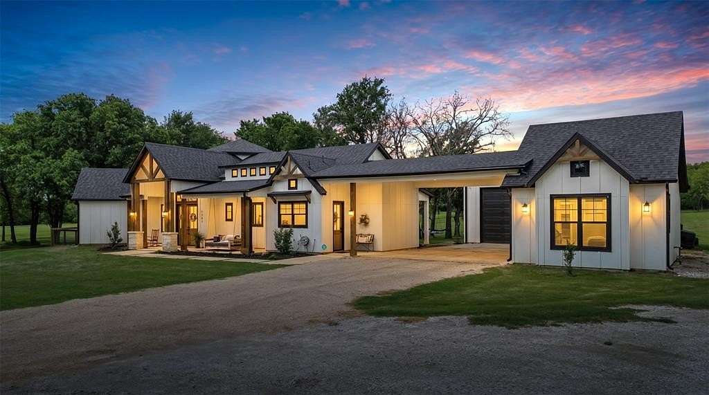 2.34 Acres of Land with Home for Sale in Valley View, Texas