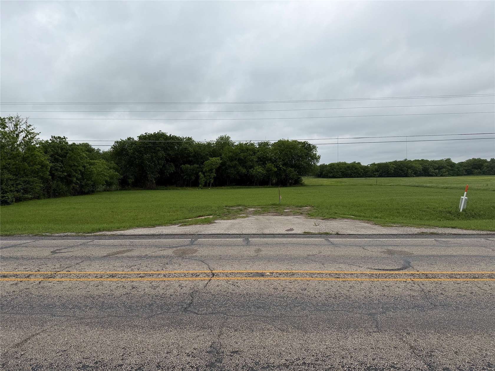 0.83 Acres of Land for Sale in Granbury, Texas
