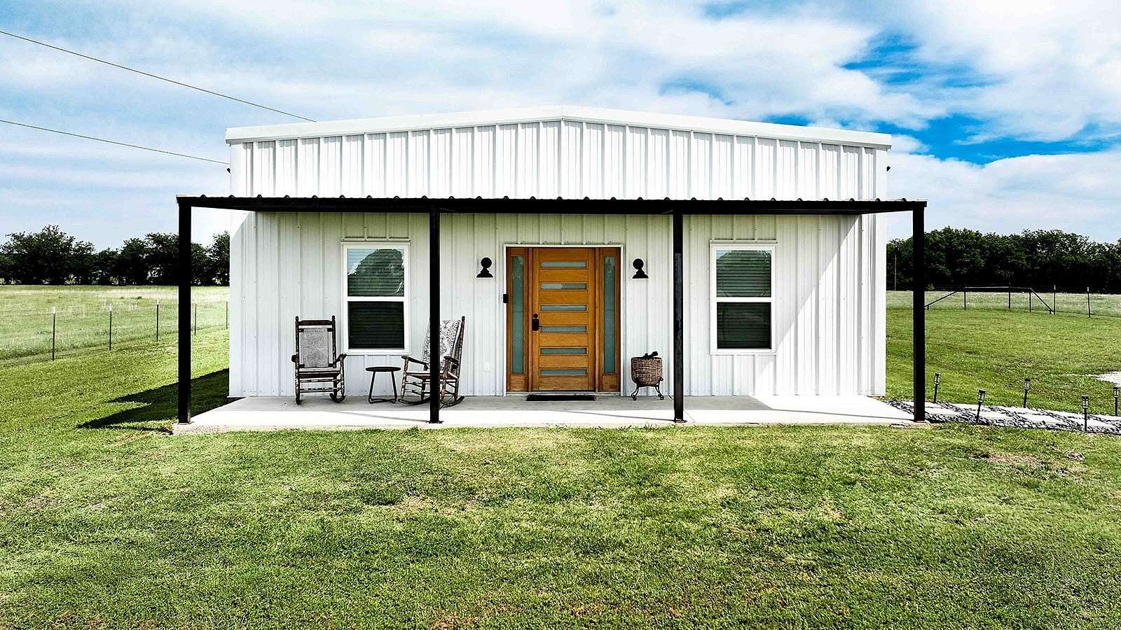 9 Acres of Land with Home for Sale in Campbell, Texas