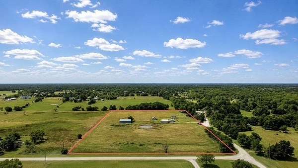 6 Acres of Residential Land for Sale in Caddo Mills, Texas