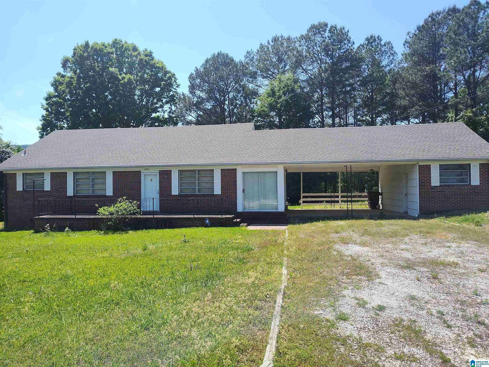77 Acres of Land with Home for Sale in Sylacauga, Alabama
