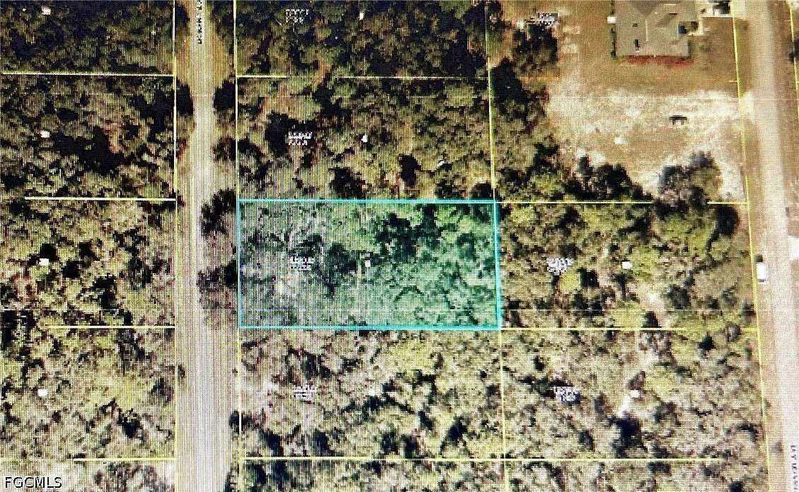 0.5 Acres of Residential Land for Sale in Lehigh Acres, Florida