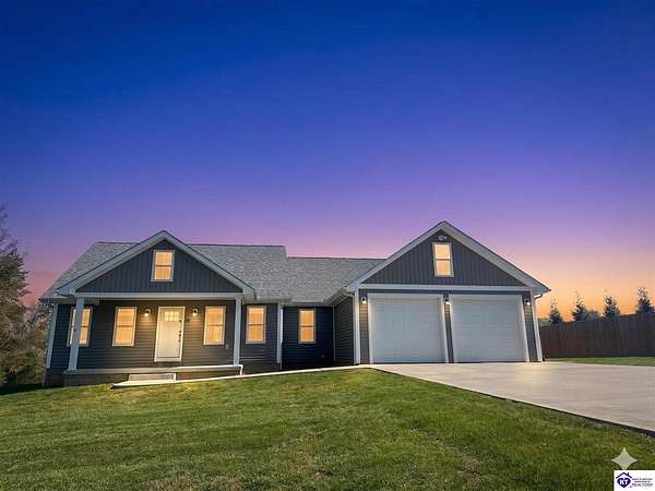 1.6 Acres of Land with Home for Sale in Elizabethtown, Kentucky