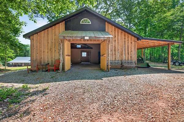 5.38 Acres of Residential Land for Sale in Buckhead, Georgia