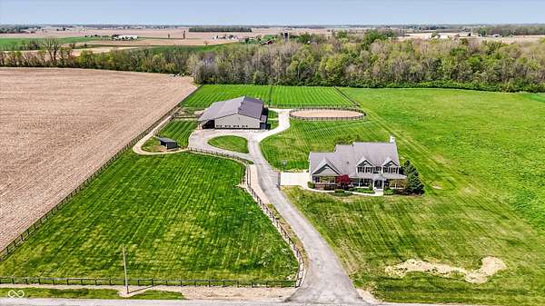 20.6 Acres of Agricultural Land with Home for Sale in Arcadia, Indiana