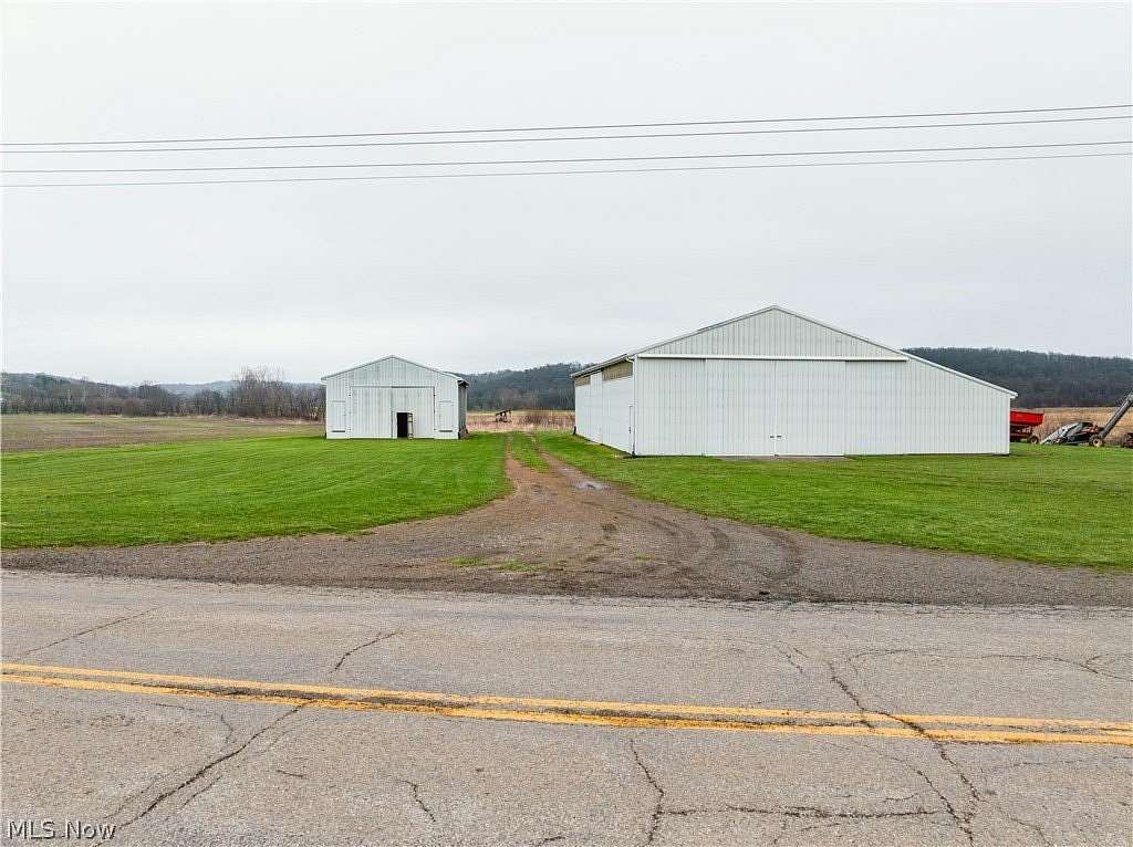 9.5 Acres of Agricultural Land for Auction in Frazeysburg, Ohio