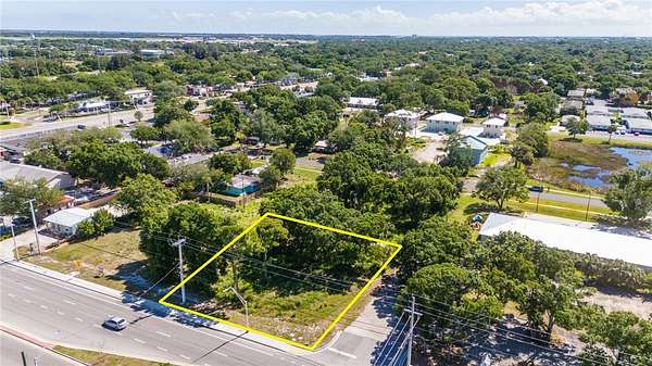 0.52 Acres of Commercial Land for Sale in Vero Beach, Florida