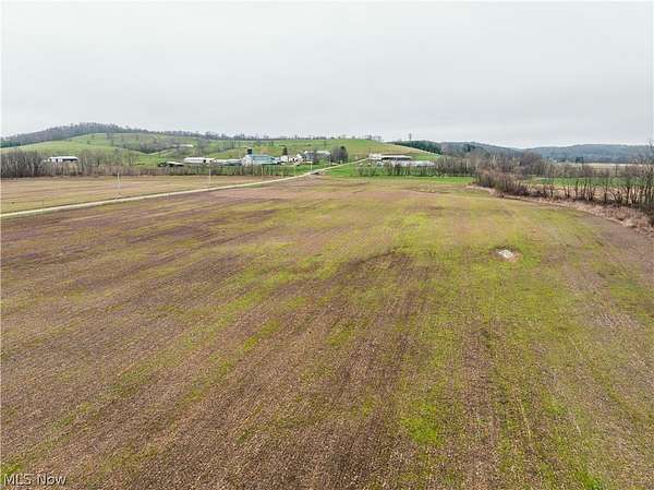 6.1 Acres of Agricultural Land for Auction in Frazeysburg, Ohio
