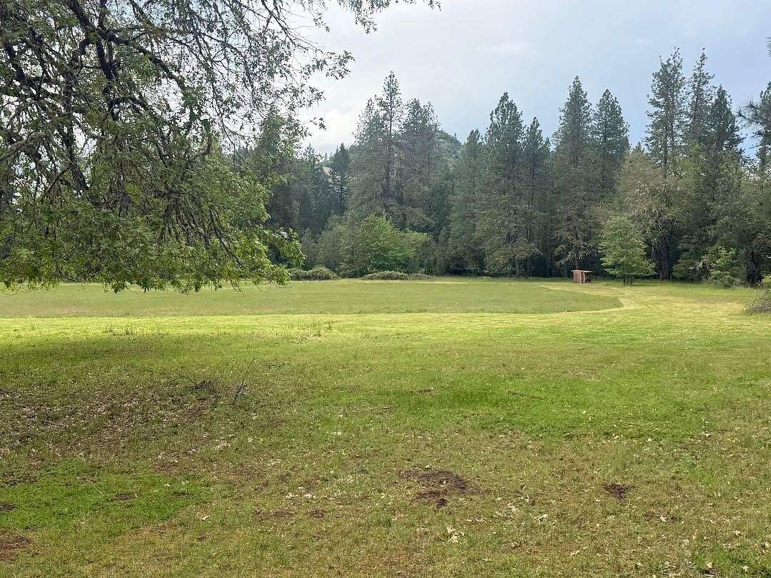 24.2 Acres of Agricultural Land with Home for Sale in Grants Pass, Oregon