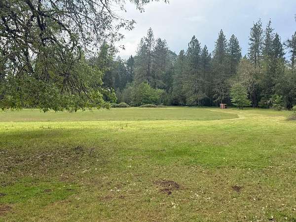 24.2 Acres of Agricultural Land with Home for Sale in Grants Pass, Oregon
