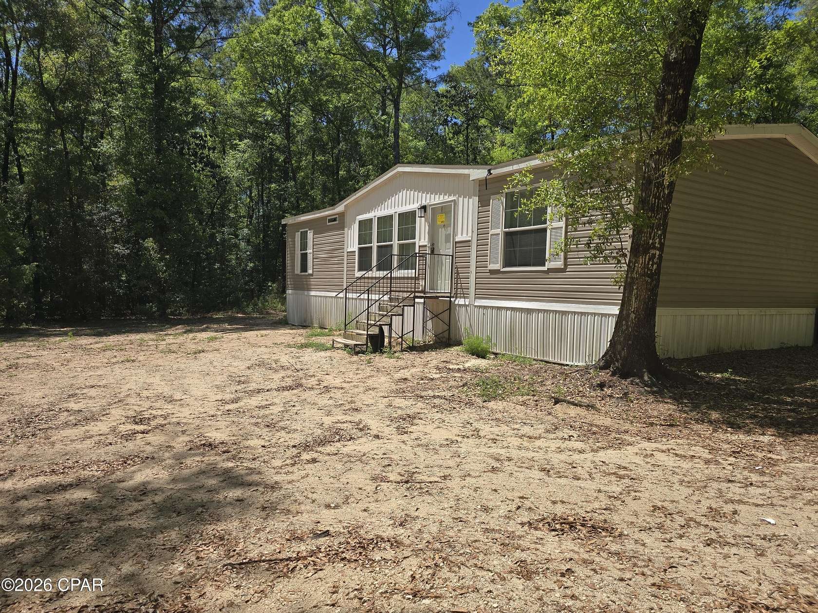 3.33 Acres of Land with Home for Sale in Ponce de Leon, Florida