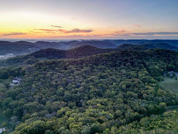 23.4 Acres of Recreational & Residential Land for Sale in Brentwood, Tennessee