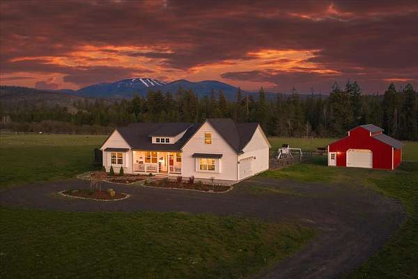 10 Acres of Land with Home for Sale in Elk, Washington