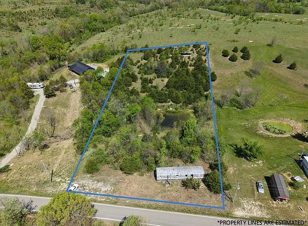 2.33 Acres of Residential Land for Sale in Springfield, Kentucky