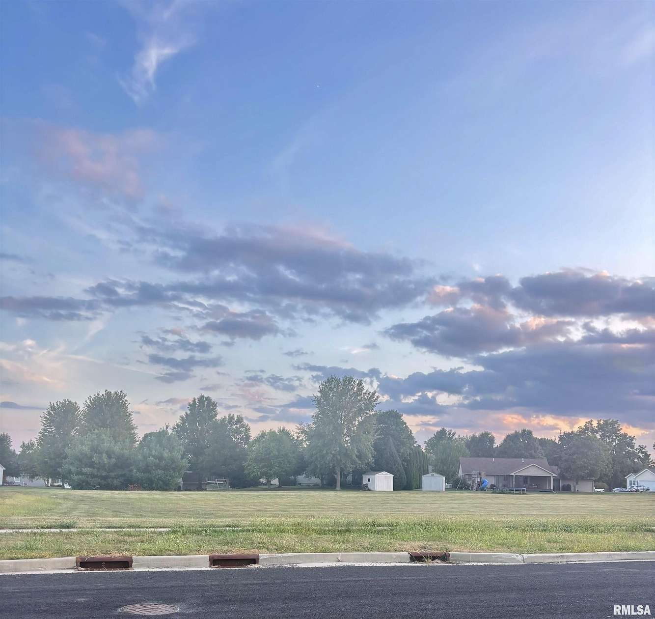 0.72 Acres of Residential Land for Sale in Elmwood, Illinois