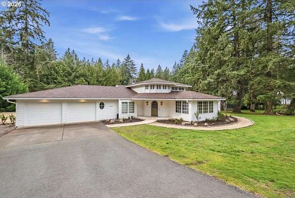 1.86 Acres of Land with Home for Sale in Salem, Oregon