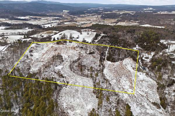 32 Acres of Land for Sale in Whitehall, New York