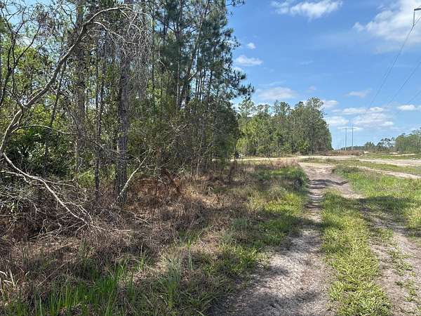 1.25 Acres of Land for Sale in St. Cloud, Florida
