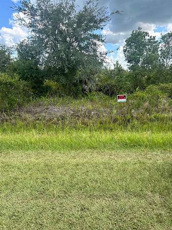 1.25 Acres of Land for Sale in Okeechobee, Florida