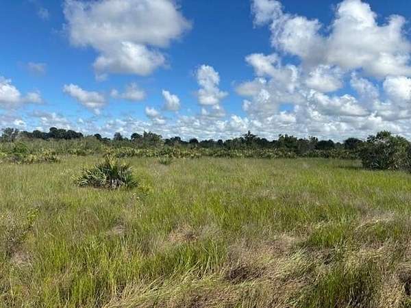 1.25 Acres of Land for Sale in Okeechobee, Florida