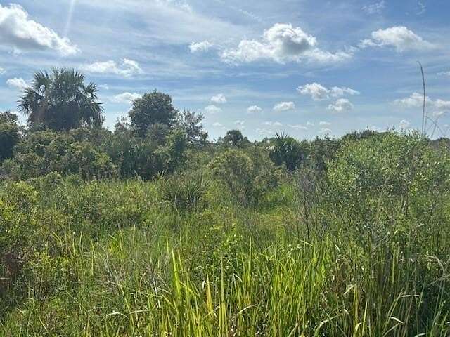 1.25 Acres of Land for Sale in Okeechobee, Florida