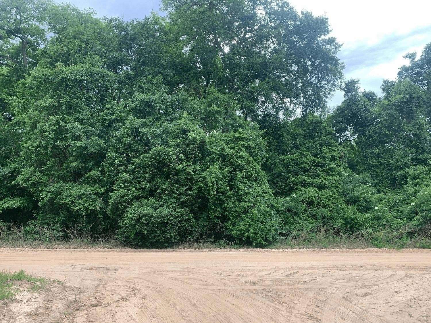 0.28 Acres of Residential Land for Sale in Interlachen, Florida