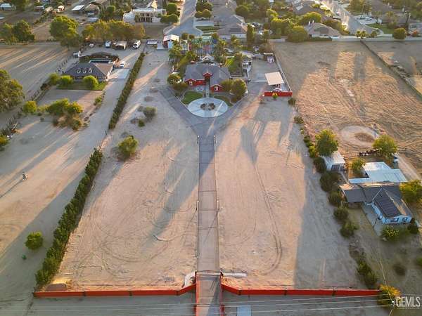 4 Acres of Land with Home for Sale in Bakersfield, California