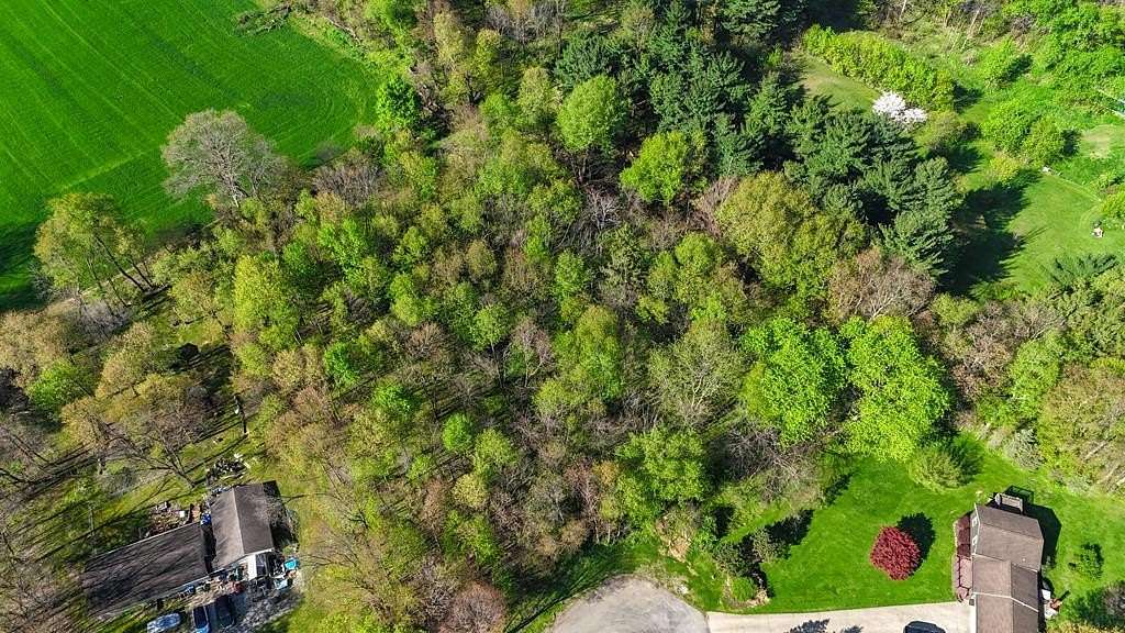 0.62 Acres of Residential Land for Sale in Howard, Ohio